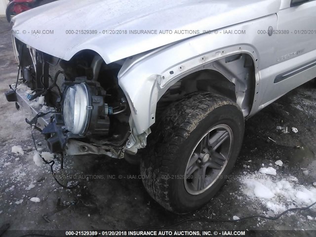 1J4GL48K54W181600 - 2004 JEEP LIBERTY SPORT 银色 照片 6