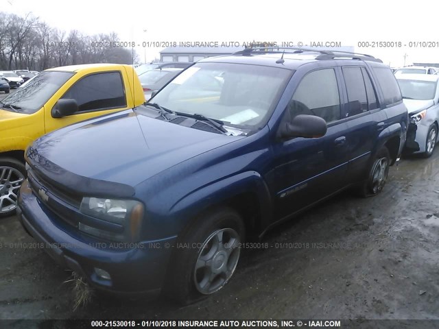 1GNDT13S242126499 - 2004 CHEVROLET TRAILBLAZER LS/LT BLUE photo 2