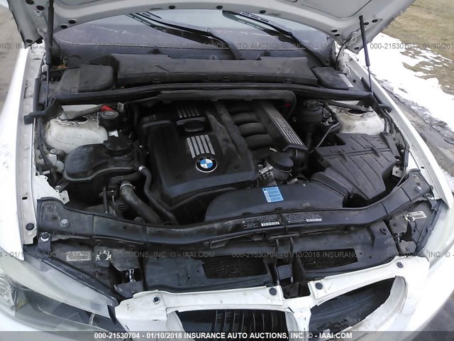 WBAPH53509A437836 - 2009 BMW 328 I SULEV WHITE photo 10