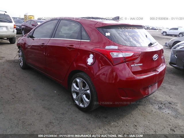 KMHD35LE7DU105576 - 2013 HYUNDAI ELANTRA GT RED photo 3