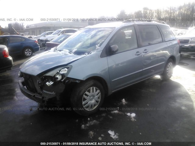 5TDZK23CX7S017575 - 2007 TOYOTA SIENNA CE/LE BLUE photo 2