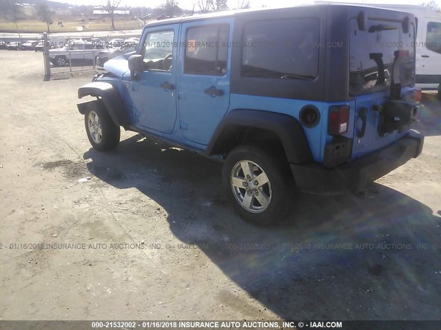 1C4BJWDG2FL635678 - 2015 JEEP WRANGLER UNLIMITE SPORT BLUE photo 3