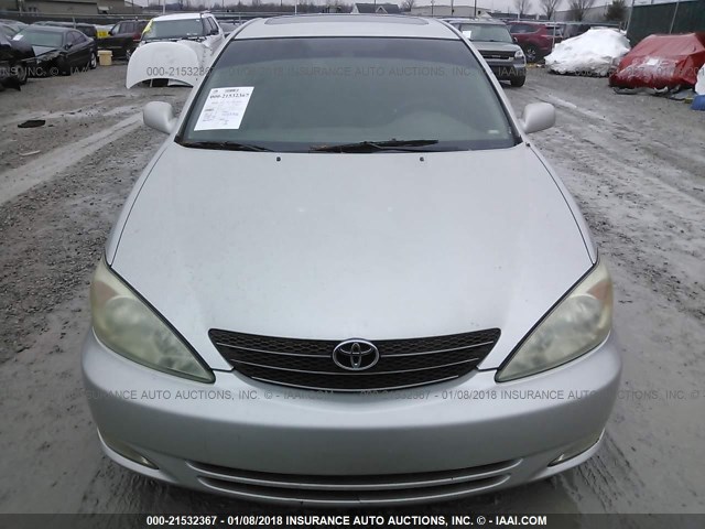 4T1BE30KX3U645759 - 2003 TOYOTA CAMRY LE/XLE/SE SILVER photo 6