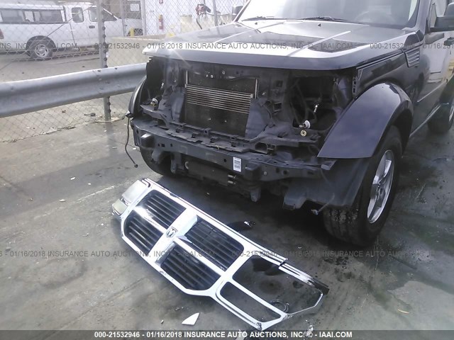 1D8GT28K29W505444 - 2009 DODGE NITRO SE BLACK photo 6