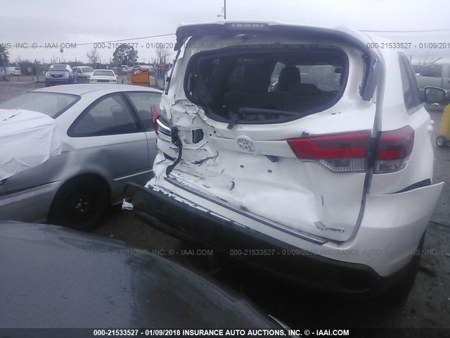 5TDBZRFH7HS483592 - 2017 TOYOTA HIGHLANDER LE/LE PLUS WHITE photo 6