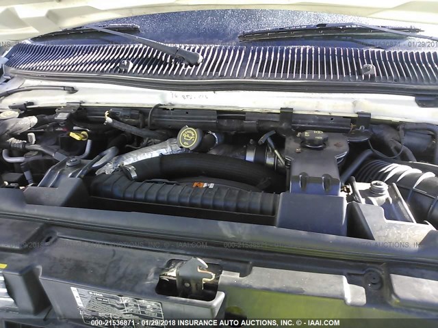 1FDXE45P15HB13425 - 2005 FORD E450 თეთრი ფოტო 9
