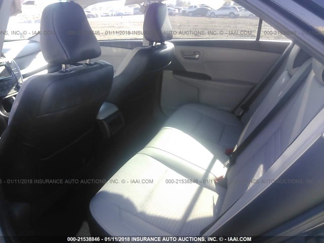 4T1BF1FK6FU937292 - 2015 TOYOTA CAMRY LE/XLE/SE/XSE შავი ფოტო 8
