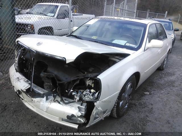 1G6KF579X3U188230 - 2003 CADILLAC DEVILLE DTS WHITE photo 2