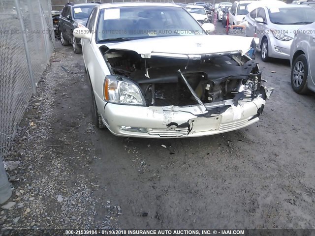 1G6KF579X3U188230 - 2003 CADILLAC DEVILLE DTS WHITE photo 6