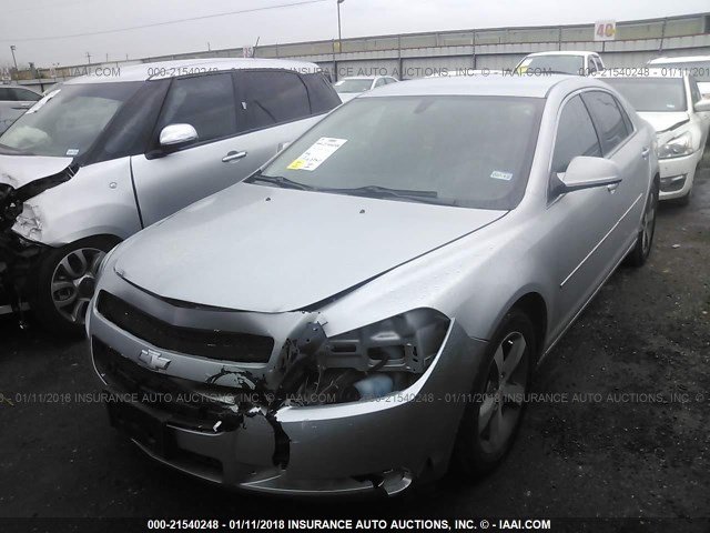 1G1ZC5EUXCF113245 - 2012 CHEVROLET MALIBU 1LT 银色 照片 2