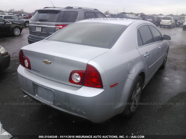 1G1ZC5EUXCF113245 - 2012 CHEVROLET MALIBU 1LT 银色 照片 4