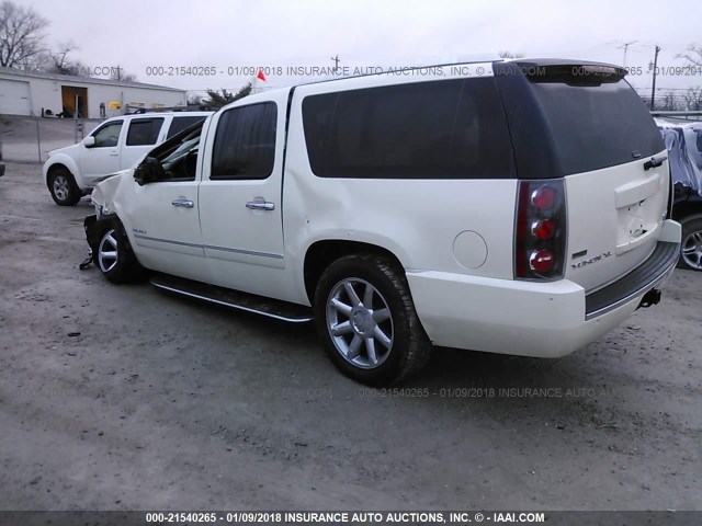 1GKUKMEF8AR166624 - 2010 GMC YUKON XL DENALI WHITE photo 3