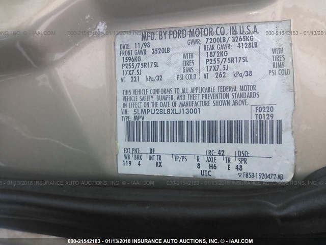 5LMPU28L8XLJ13001 - 1999 LINCOLN NAVIGATOR 米色 照片 9