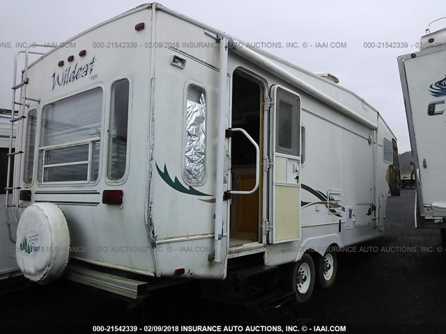 4X4FWCC272V002710 - 2002 FOREST RIVER OTHER  白色 照片 4