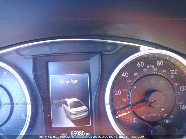 4T1BF1FK5FU933346 - 2015 TOYOTA CAMRY LE/XLE/SE/XSE WHITE photo 7