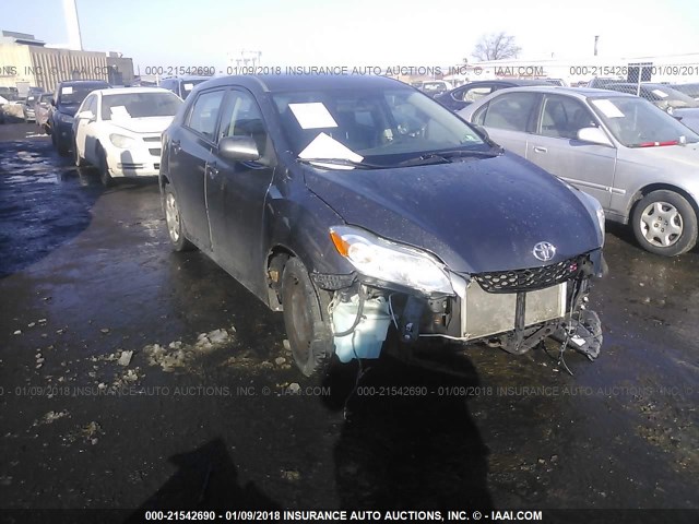 2T1KE40E29C013977 - 2009 TOYOTA COROLLA MATRIX S GRAY photo 1