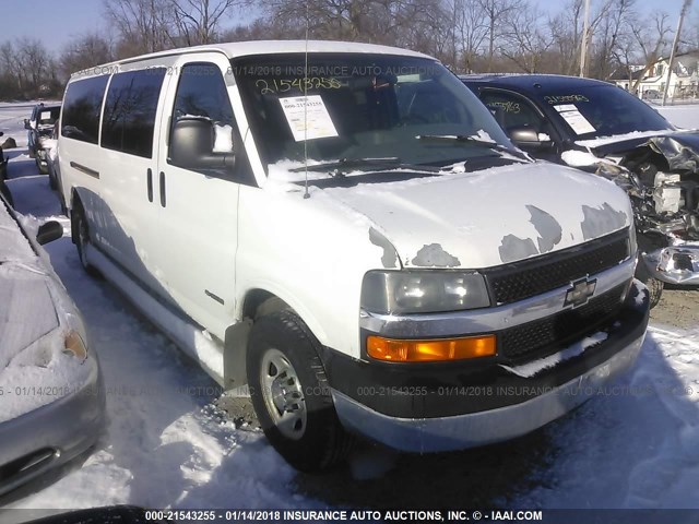 1GAHG39U661200561 - 2006 CHEVROLET EXPRESS G3500  WHITE photo 1