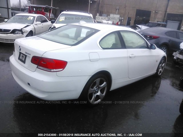 WBAWV53569P080003 - 2009 BMW 328 XI SULEV WHITE photo 4