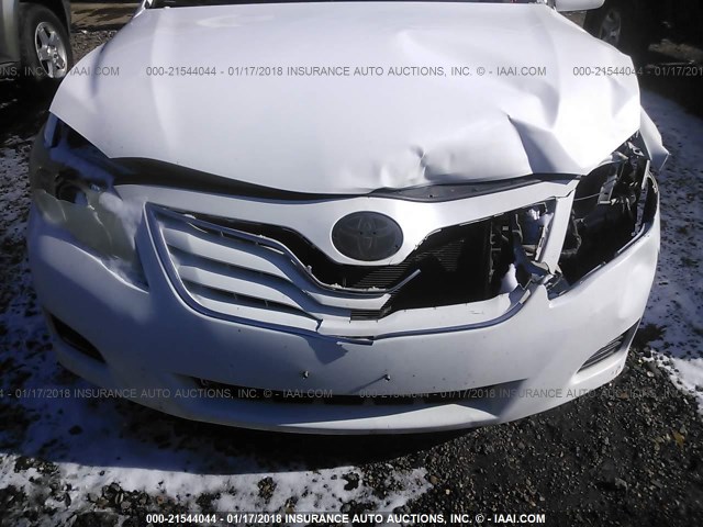4T1BF3EK4AU560449 - 2010 TOYOTA CAMRY SE/LE/XLE 白色 照片 6
