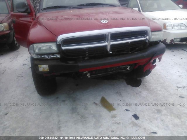 1D7HG38N94S504353 - 2004 DODGE DAKOTA QUAD SPORT RED photo 6