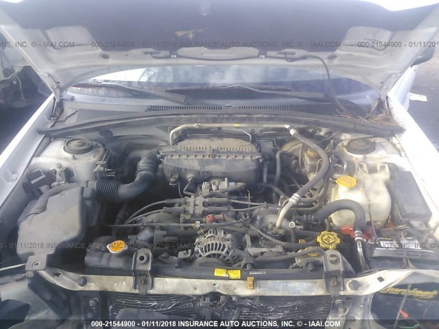 JF1SG65673H748163 - 2003 SUBARU FORESTER 2.5XS თეთრი ფოტო 10