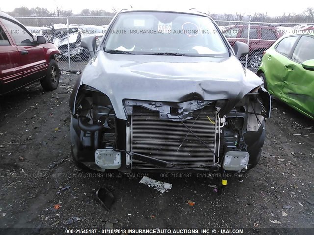 3GNFL3EK6DS530198 - 2013 CHEVROLET CAPTIVA LT GRAY photo 6