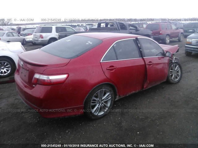 4T1BE46K09U329583 - 2009 TOYOTA CAMRY SE/LE/XLE RED photo 4