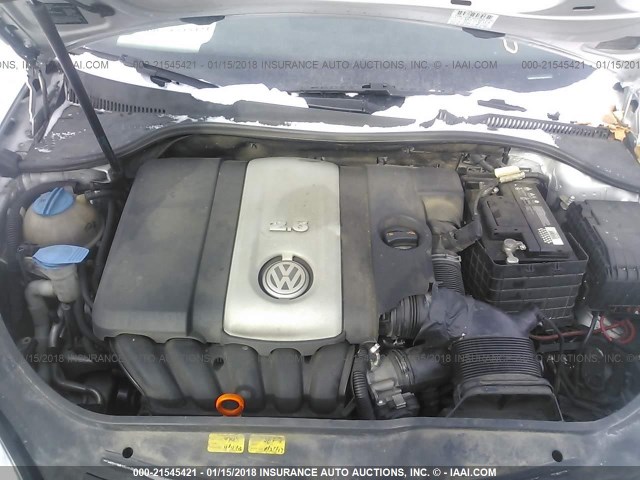 3VWHF81K67M023979 - 2007 VOLKSWAGEN JETTA 2.5 SILVER photo 10