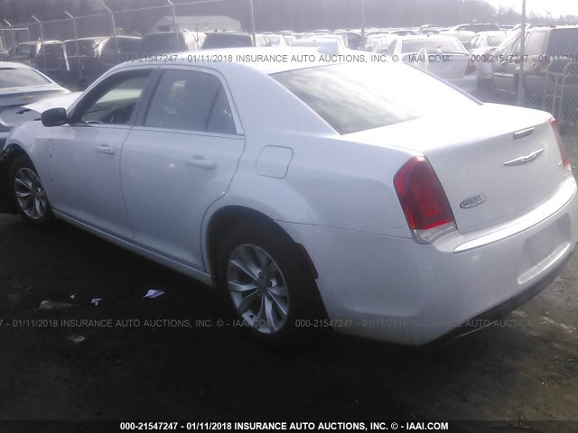 2C3CCAAGXFH830693 - 2015 CHRYSLER 300 LIMITED WHITE photo 3