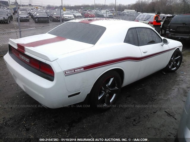 2C3CDYAG4EH294909 - 2014 DODGE CHALLENGER SXT WHITE photo 4