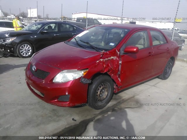 1NXBU40E19Z135957 - 2009 TOYOTA COROLLA S/LE/XLE RED photo 2