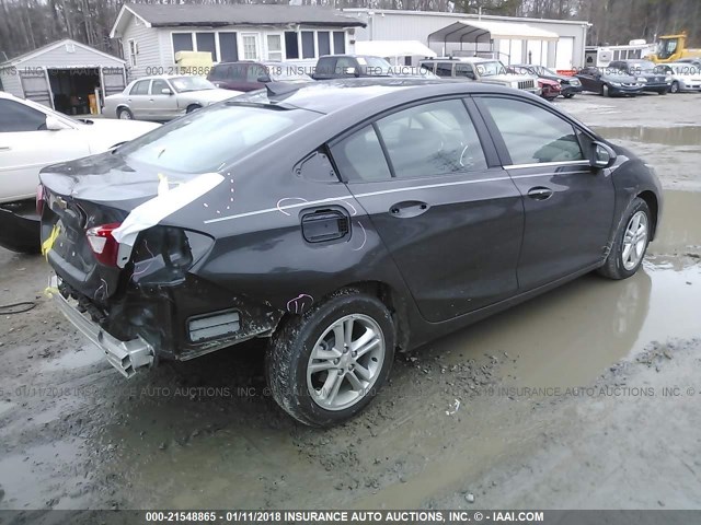 1G1BE5SM3H7214516 - 2017 CHEVROLET CRUZE LT GRAY photo 4