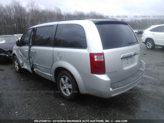 2D4RN5D19AR458557 - 2010 DODGE GRAND CARAVAN SXT SILVER photo 3