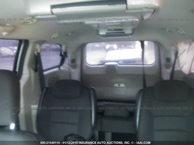 2D4RN5D19AR458557 - 2010 DODGE GRAND CARAVAN SXT SILVER photo 8