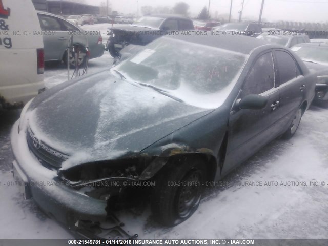 4T1BE32K32U574061 - 2002 TOYOTA CAMRY LE/XLE/SE მწვანე ფოტო 2