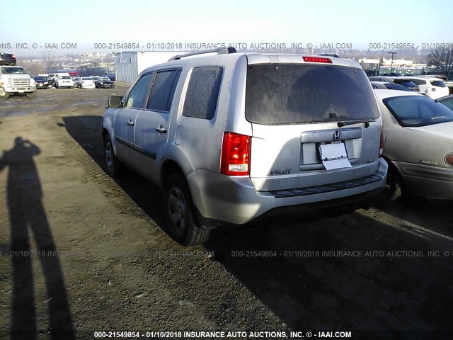 5FNYF4H24EB038497 - 2014 HONDA PILOT LX SILVER photo 3