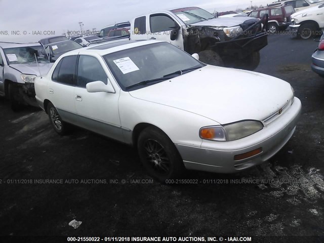 JT2BF12K0T0141692 - 1996 TOYOTA CAMRY LE/XLE/SE თეთრი ფოტო 1