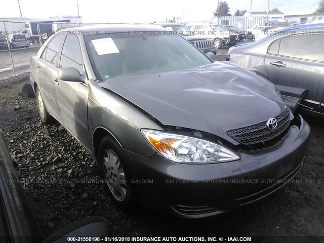 JTDBE32K920024827 - 2002 TOYOTA CAMRY LE/XLE/SE ნაცრისფერი ფოტო 1