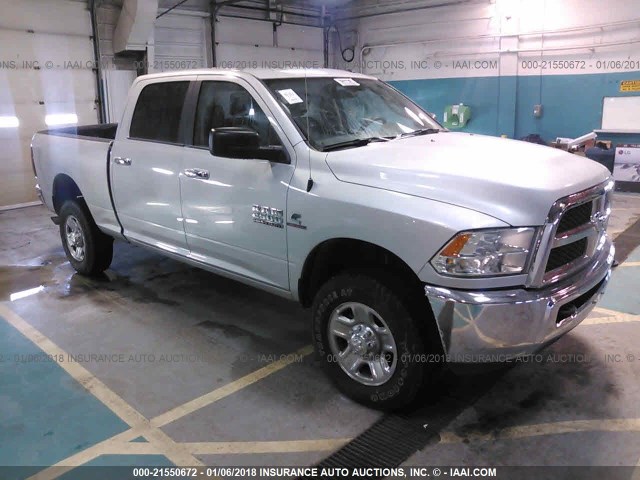 3C6UR5DL3HG607338 - 2017 RAM 2500 SLT SILVER photo 1