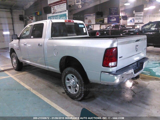 3C6UR5DL3HG607338 - 2017 RAM 2500 SLT SILVER photo 3