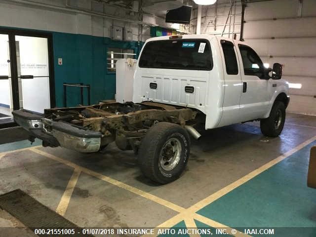 1FTSX31P84EC68658 - 2004 FORD F350 SRW SUPER DUTY WHITE photo 4