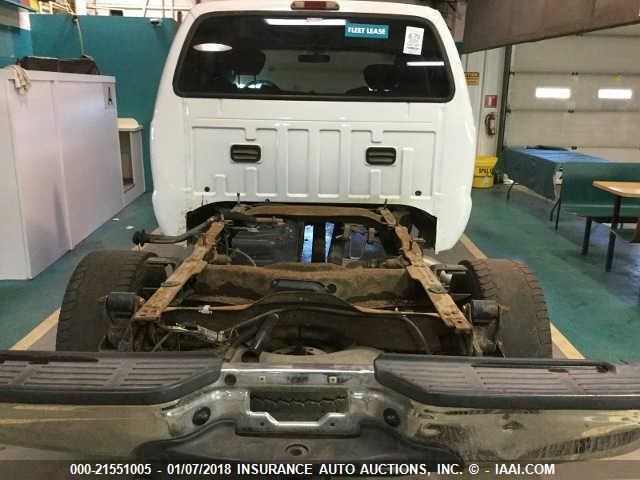 1FTSX31P84EC68658 - 2004 FORD F350 SRW SUPER DUTY WHITE photo 8