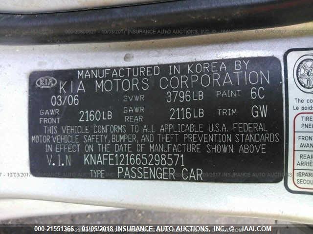 KNAFE121665298571 - 2006 KIA NEW SPECTRA LX/EX SILVER photo 9