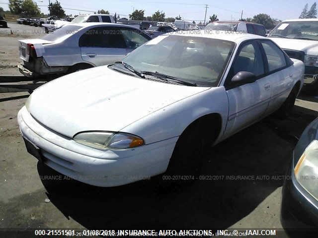 2B3HD46T6SH675643 - 1995 DODGE INTREPID WHITE photo 2