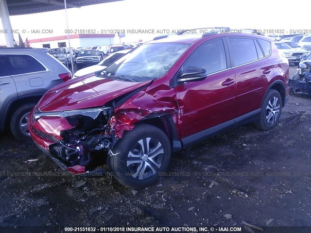 JTMBFREV8HJ137967 - 2017 TOYOTA RAV4 LE RED photo 2