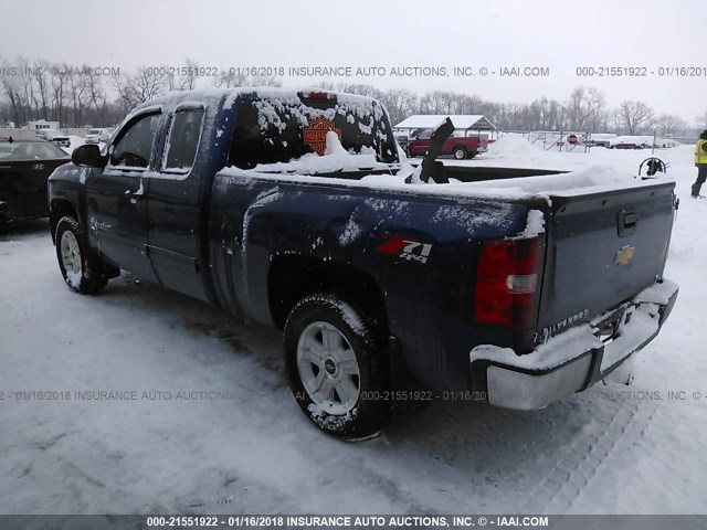 1GCRKSE78DZ112792 - 2013 CHEVROLET SILVERADO K1500 LT BLUE photo 3