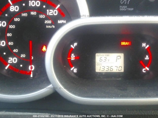 2T1KU40E79C186963 - 2009 TOYOTA COROLLA MATRIX  SILVER photo 7