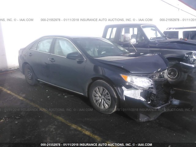 4T4BF1FK1DR318747 - 2013 TOYOTA CAMRY L/SE/LE/XLE 黑色 照片 1