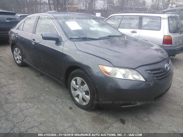 JTNBE46K473084208 - 2007 TOYOTA CAMRY NEW GENERAT CE/LE/XLE/SE GRAY photo 1