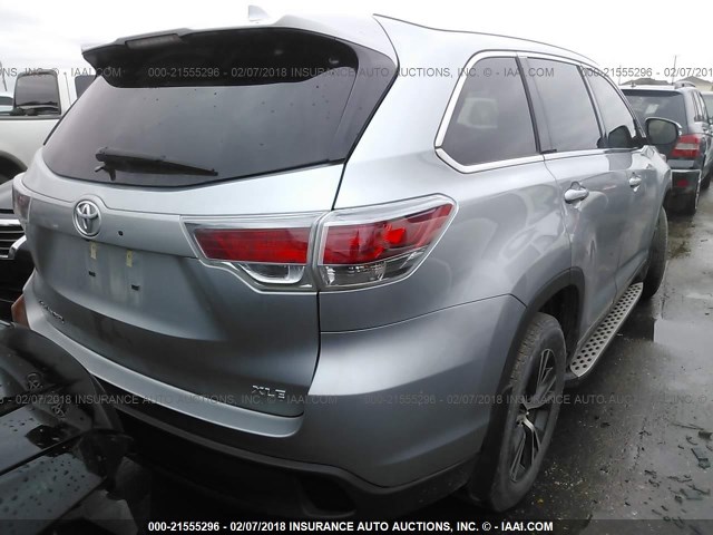 5TDKKRFH5GS501803 - 2016 TOYOTA HIGHLANDER XLE ნაცრისფერი ფოტო 4